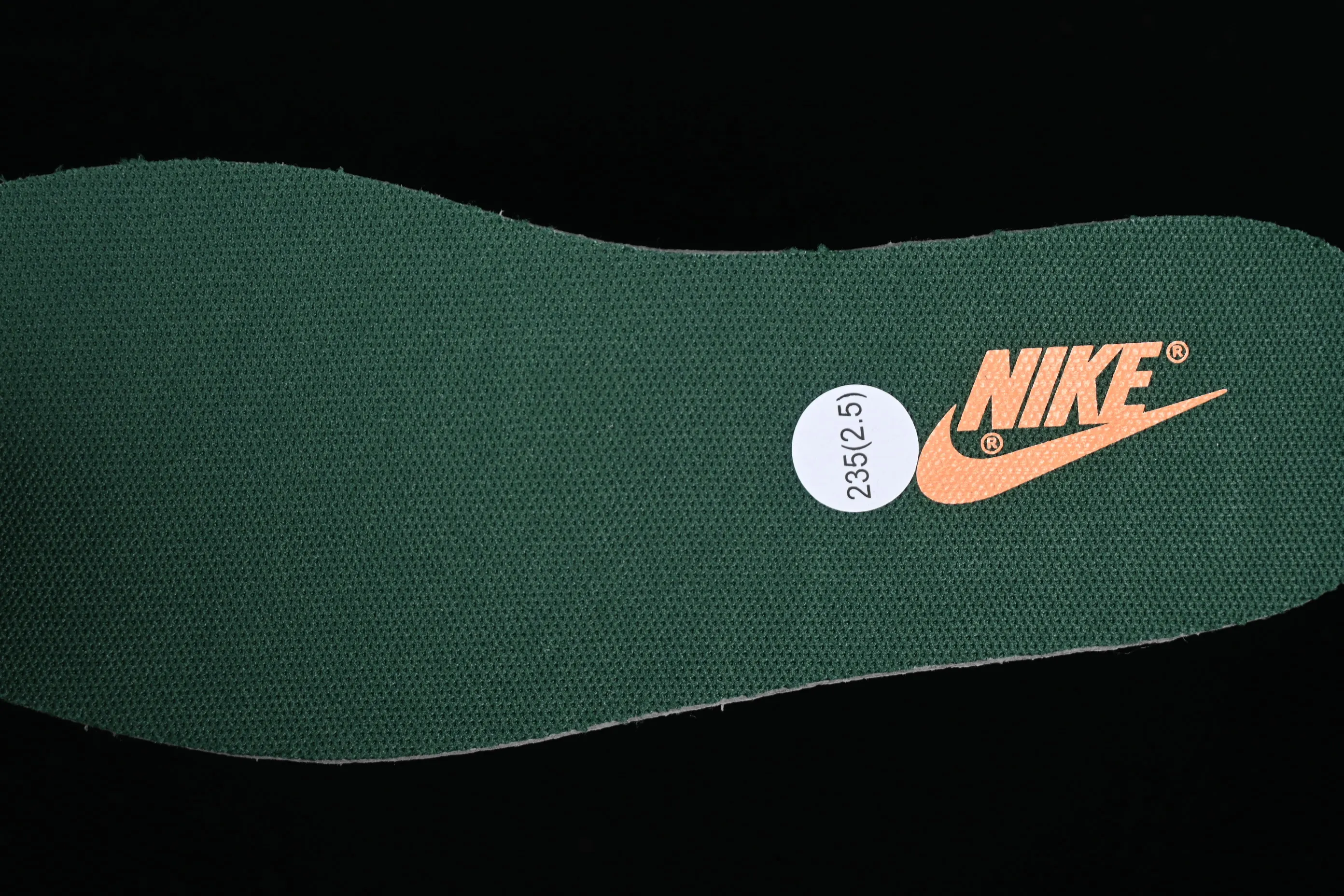 All Categories Nk SB Dunk Series Nk SB Dunk Low Low-top sneakers Nk Dunk Low "Miami Hurricanes" Space Exploration Star Trek Customized version of deconstructed straps retro distressed low-top sneakers DD1391-300